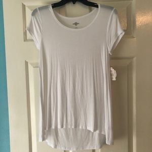 SO Kohl's Soft High Low Tee Rayon S NWT